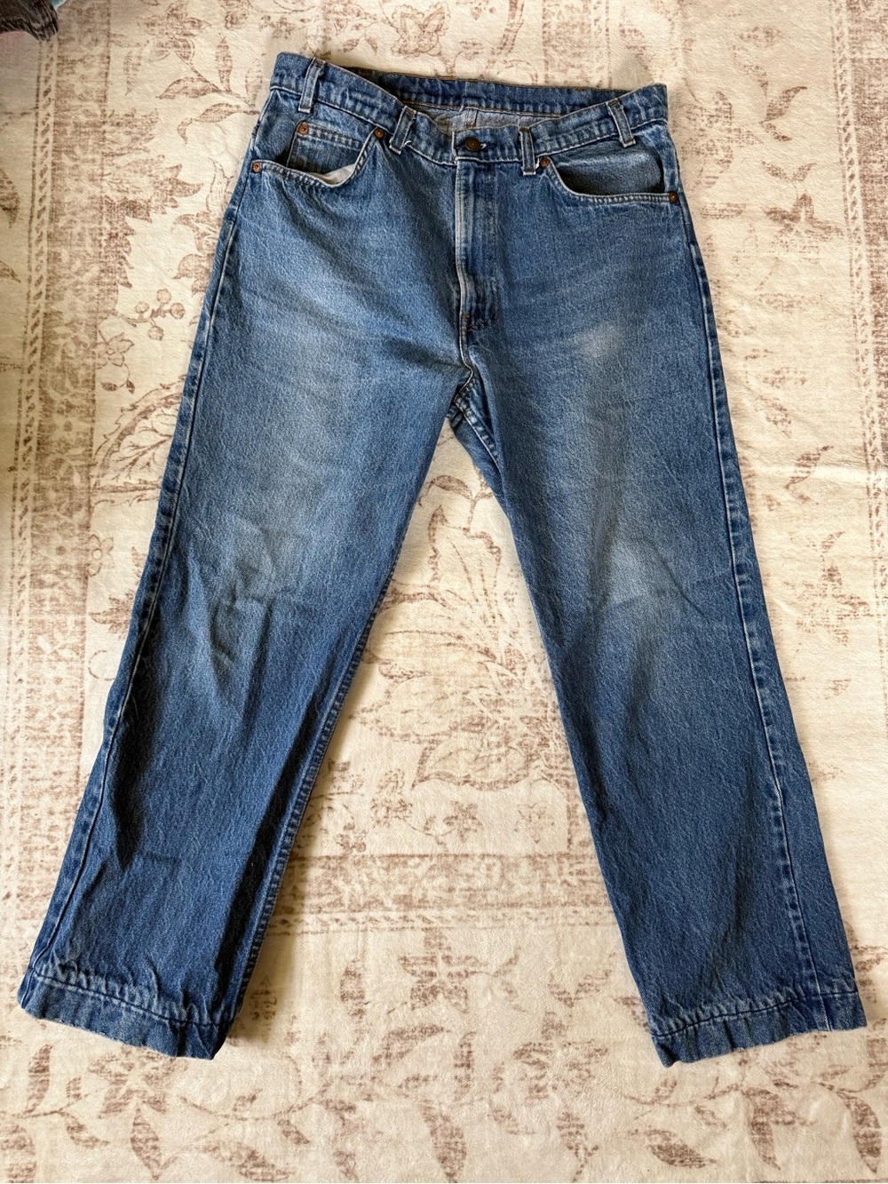 Women’s straight leg denim jeans